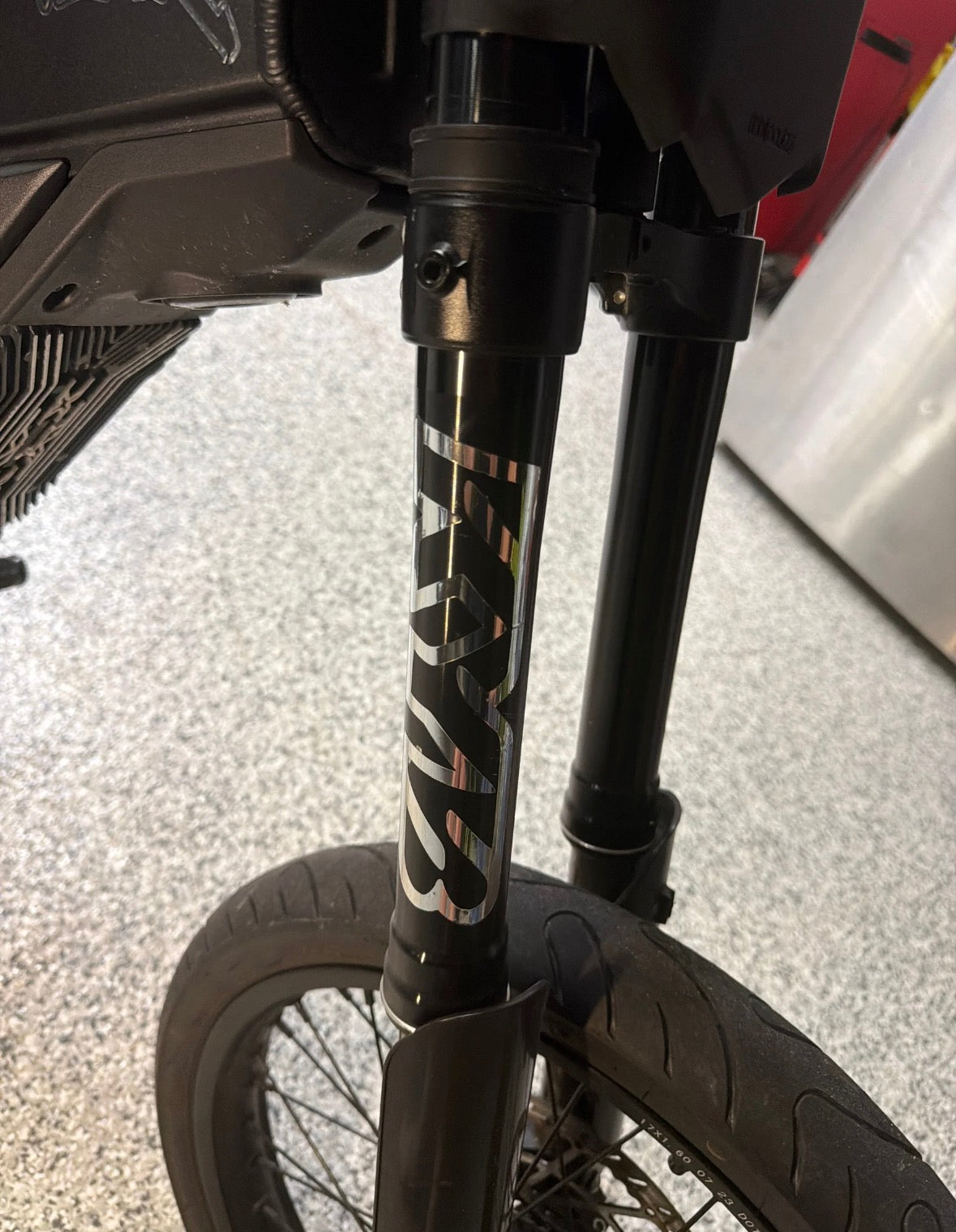 KYB sticker for forks